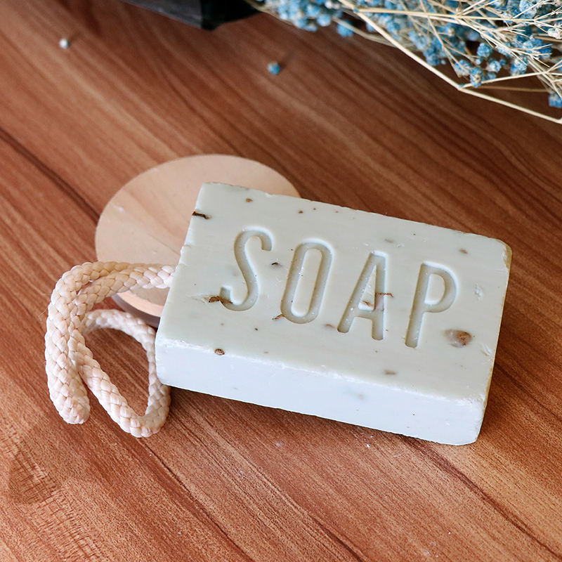 Sapone su un marchio privato della corda