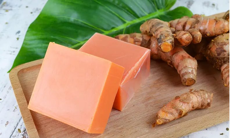 Cosa fa il sapone alla curcuma