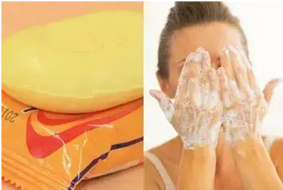 Può contenere sapone allo zolfo lavare un viso?