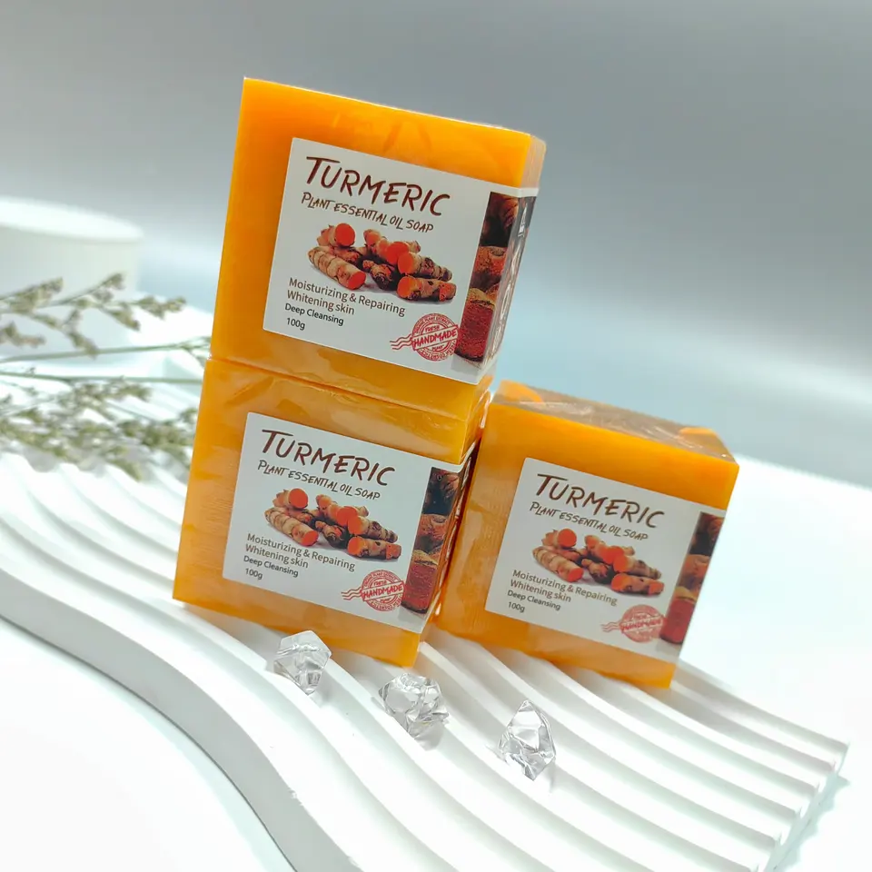 Sapone alla curcuma personalizzato